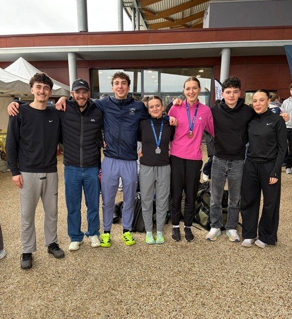 Médailles pour Ophélie De Oliveira, Lenny Pawlowicz, Charlotte Sorin et Noémie Tissot.